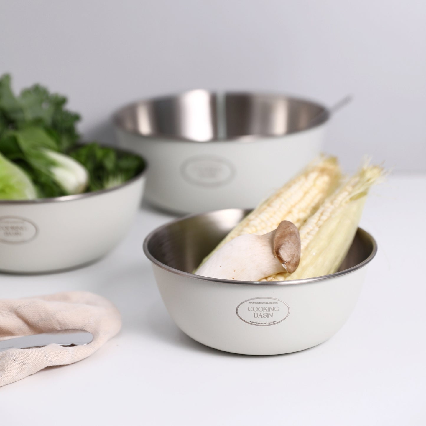Mixing Bowls