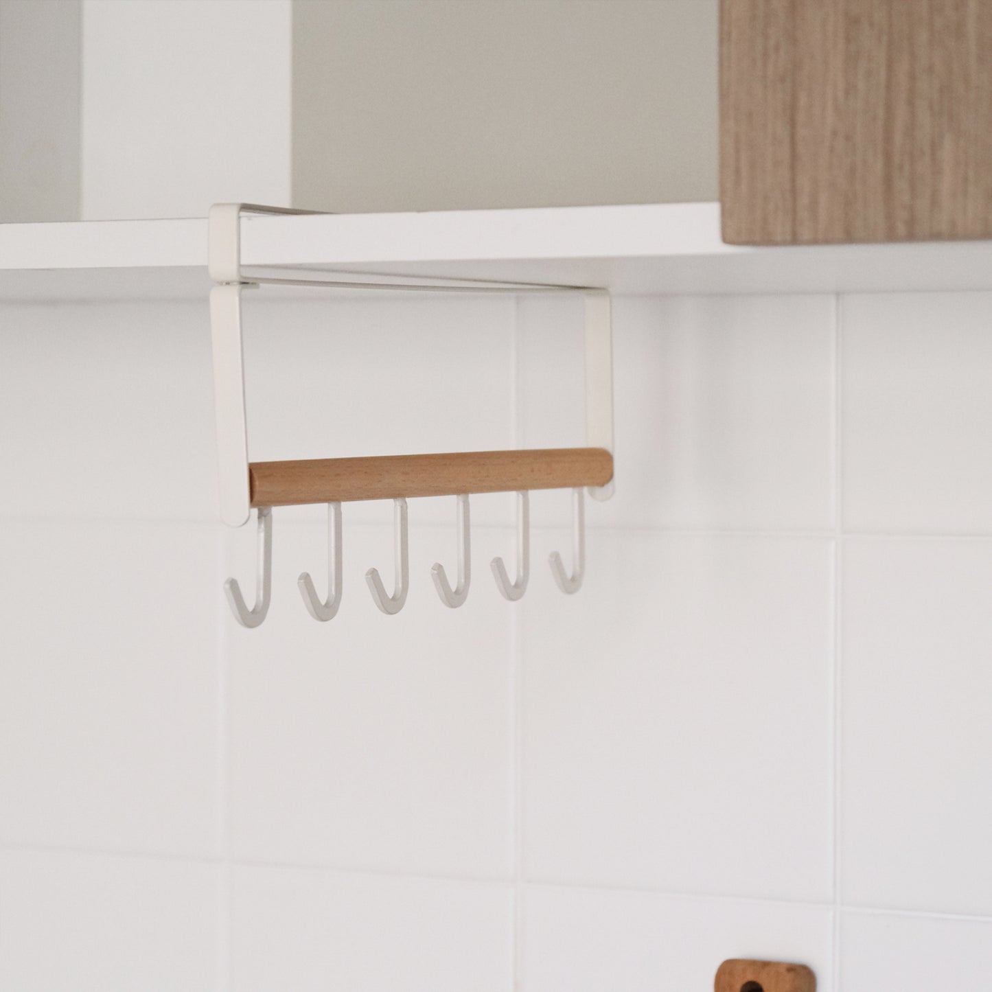 Under Cabinet kitchenware hanger