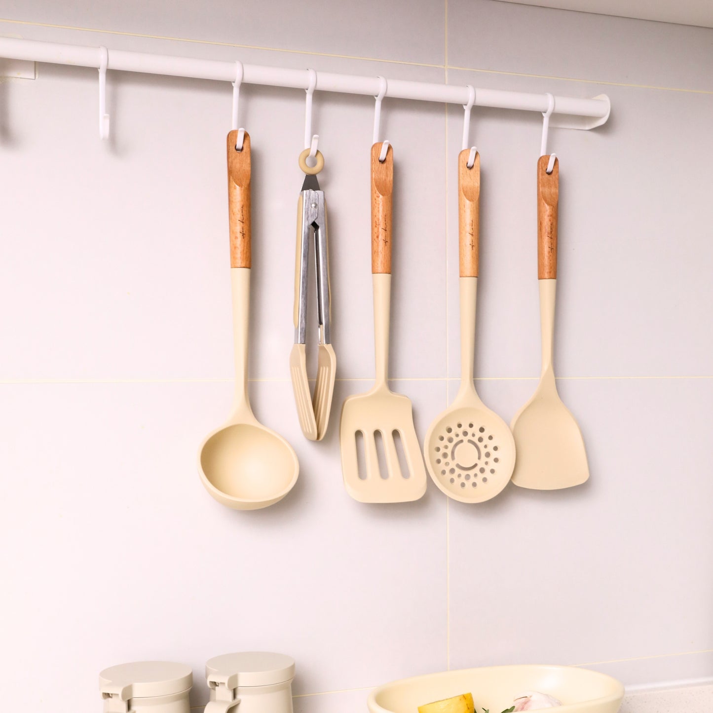 Silicone Kitchenware wooden handle