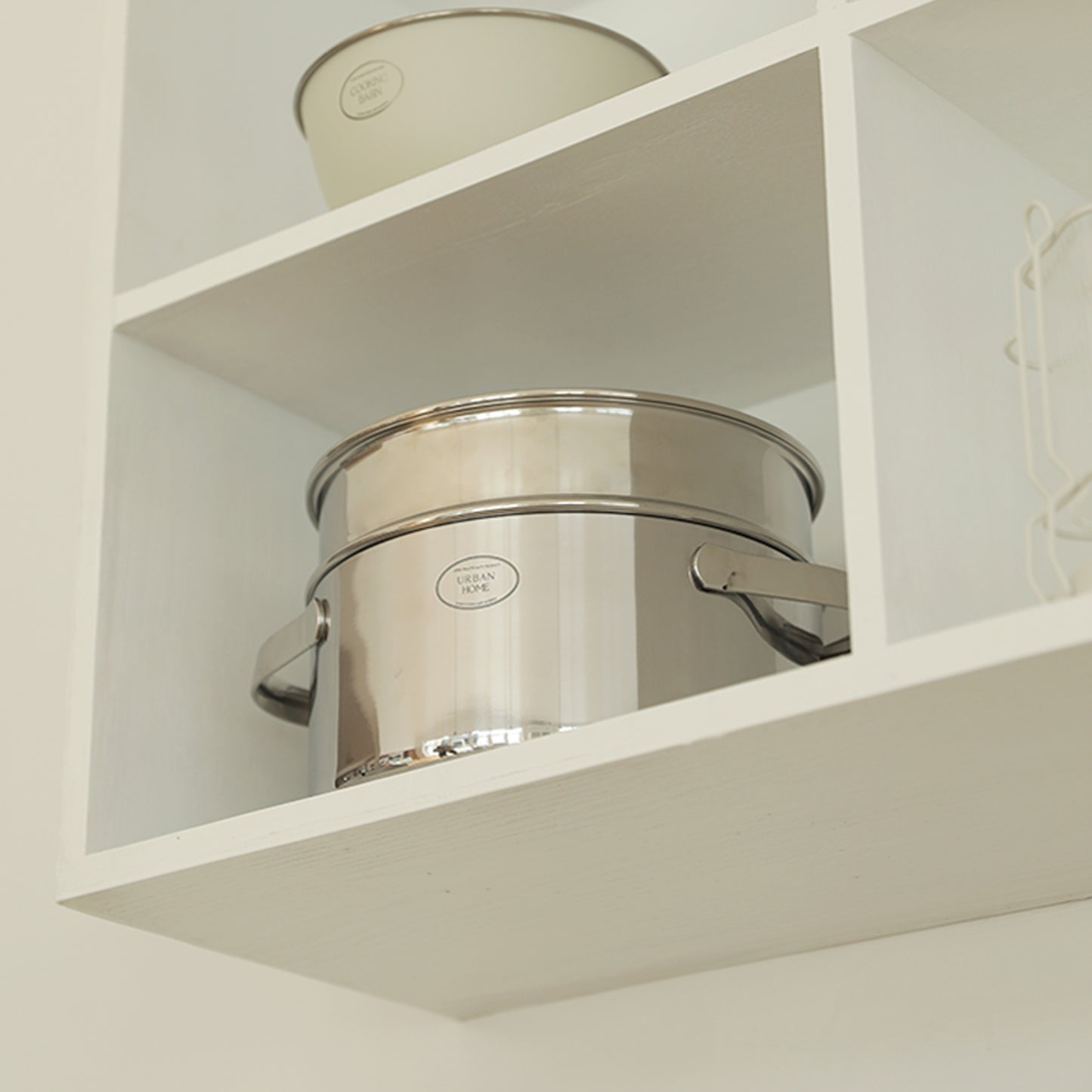 Soup pot with lid
