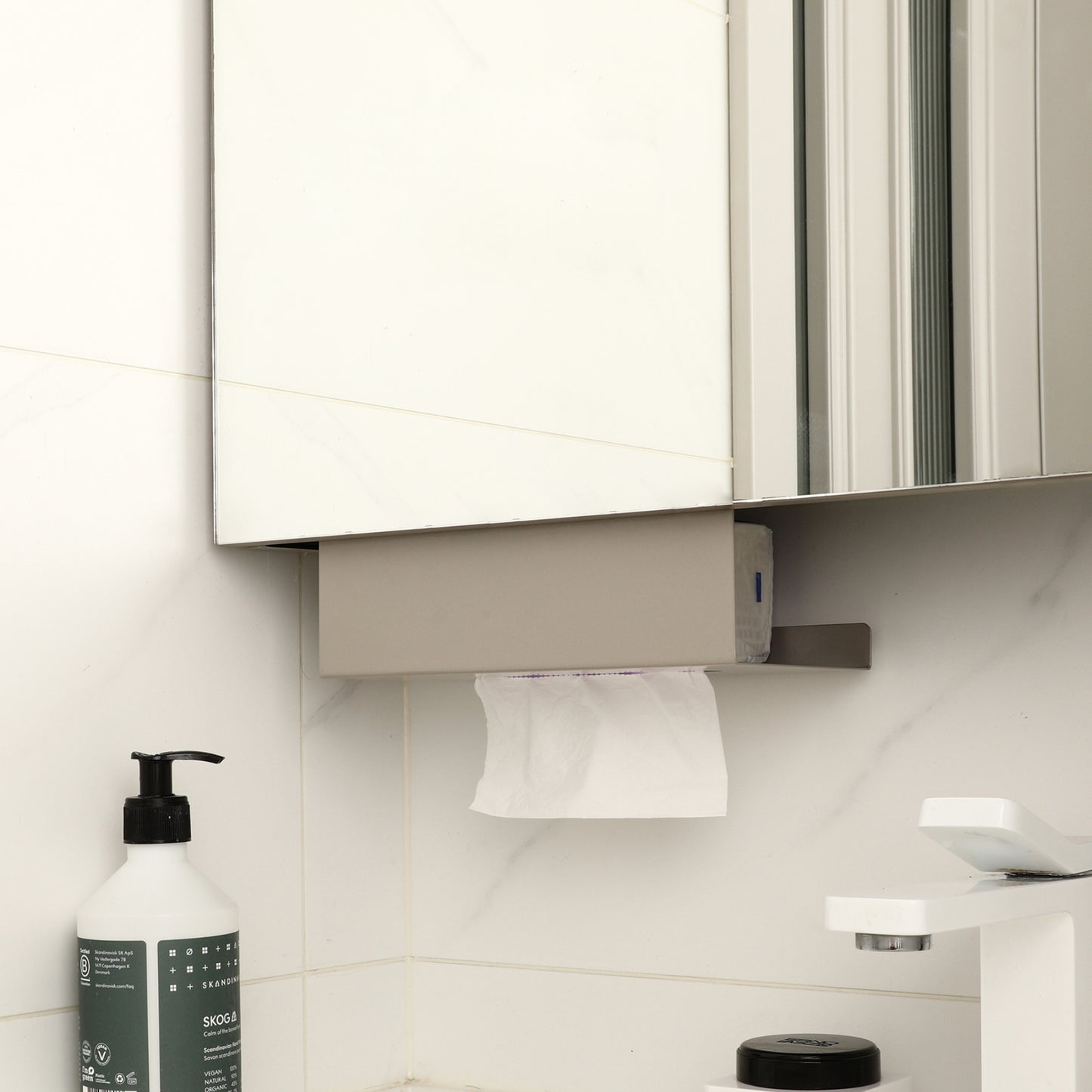Paper Towel Holder