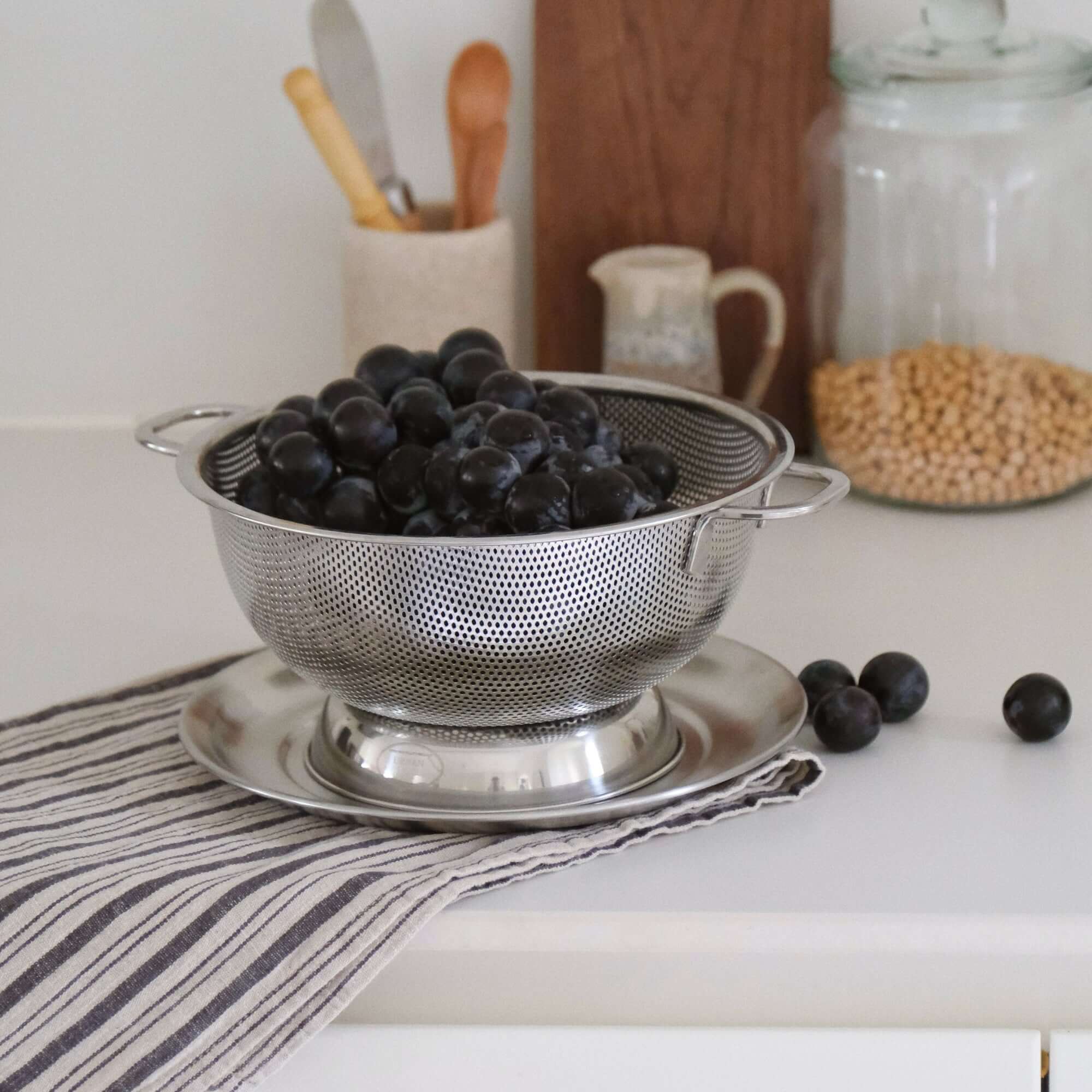 ubenkaku vegetable and fruit washing basket with tray